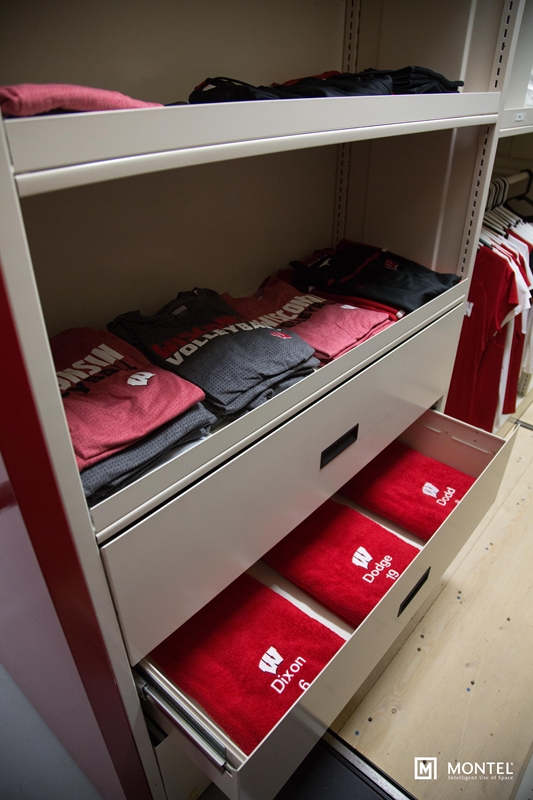 No storage system would be complete without drawers.